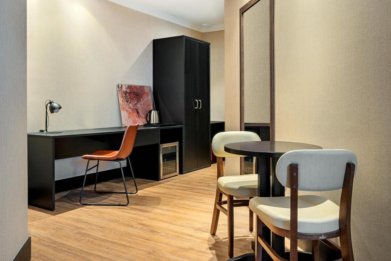 Nh Hotel Фейра-ди-Сантана Экстерьер фото