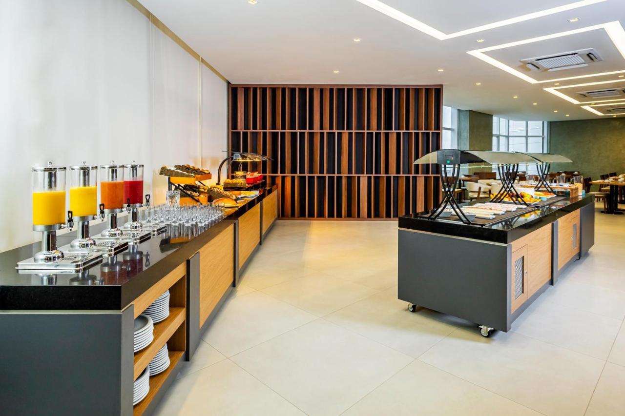 Nh Hotel Фейра-ди-Сантана Экстерьер фото